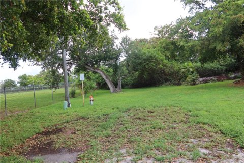 Commercial property in Dania Beach, Florida № 1755940 - photo 15