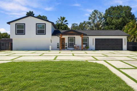 Villa ou maison à Tampa, Floride 4 chambres, 185.25 m2 № 2430571