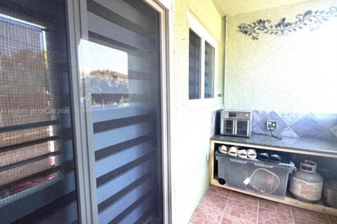 Condominio en venta en Miami, Florida, 2 dormitorios, 93.74 m2 № 2029526 - foto 29