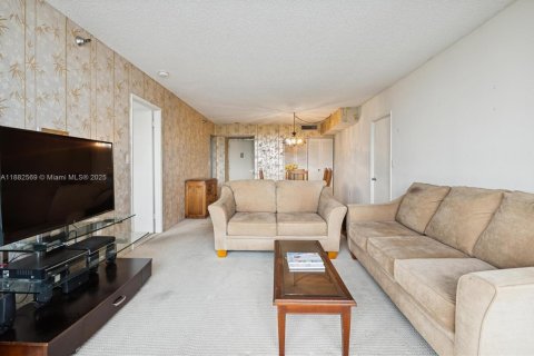 Купить кондоминиум в Авентура, Флорида 2 спальни, 95.04м2, № 1978922 - фото 6