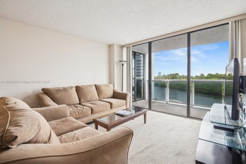 Купить кондоминиум в Авентура, Флорида 2 спальни, 95.04м2, № 1978922 - фото 4