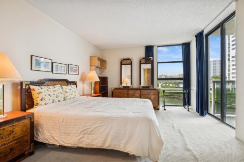 Купить кондоминиум в Авентура, Флорида 2 спальни, 95.04м2, № 1978922 - фото 9