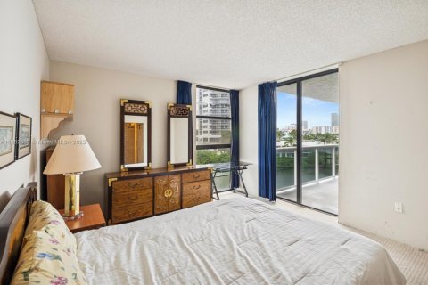 Купить кондоминиум в Авентура, Флорида 2 спальни, 95.04м2, № 1978922 - фото 10