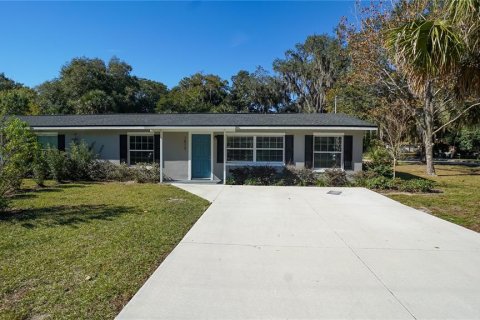 Apartment in Mount Dora, Florida 3 bedrooms, 93.65 sq.m. № 2277594 - photo 2