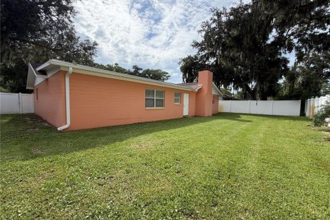 Villa ou maison à vendre à Holly Hill, Floride: 3 chambres, 154.03 m2 № 2285145 - photo 28