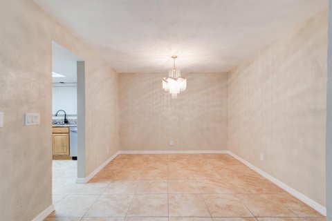 Villa ou maison à vendre à Holly Hill, Floride: 3 chambres, 154.03 m2 № 2285145 - photo 7