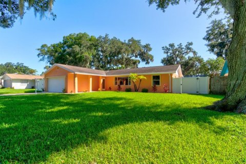 Villa ou maison à vendre à Holly Hill, Floride: 3 chambres, 154.03 m2 № 2285145 - photo 3