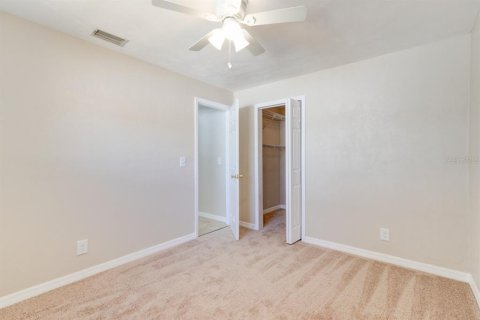 Villa ou maison à vendre à Holly Hill, Floride: 3 chambres, 154.03 m2 № 2285145 - photo 24