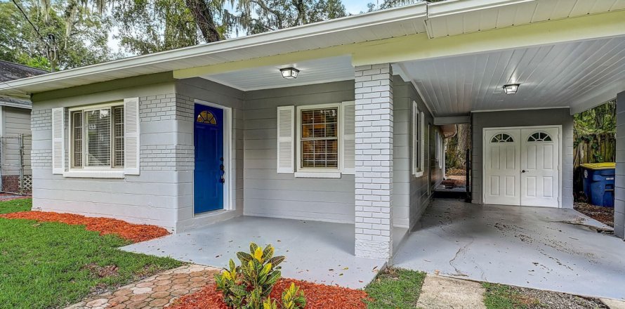 House in Jacksonville, Florida 3 bedrooms, 98.38 sq.m. № 773565