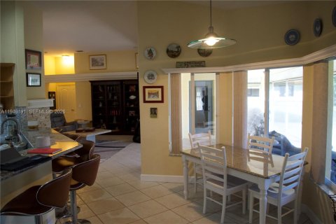 Casa en venta en Loxahatchee Groves, Florida, 4 dormitorios, 336.68 m2 № 2054385 - foto 7
