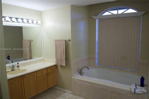 Casa en venta en Loxahatchee Groves, Florida, 4 dormitorios, 336.68 m2 № 2054385 - foto 13