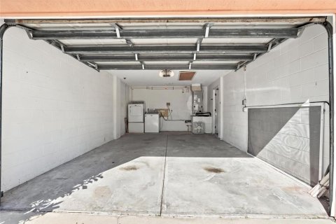 Villa ou maison à vendre à Davenport, Floride: 2 chambres, 95.22 m2 № 2388635 - photo 24