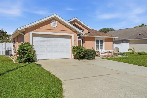 Villa ou maison à Davenport, Floride 2 chambres, 95.22 m2 № 2388635