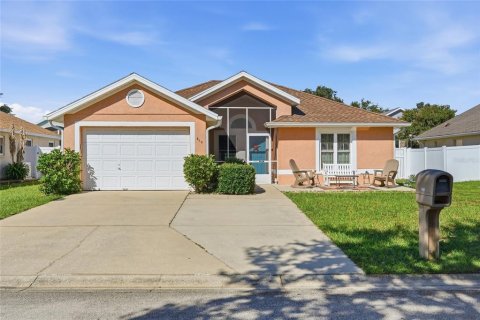 Villa ou maison à vendre à Davenport, Floride: 2 chambres, 95.22 m2 № 2388635 - photo 2