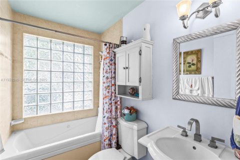 Villa ou maison à louer à Margate, Floride: 3 chambres, 129.6 m2 № 1988305 - photo 26