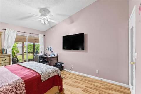 Villa ou maison à louer à Margate, Floride: 3 chambres, 129.6 m2 № 1988305 - photo 20