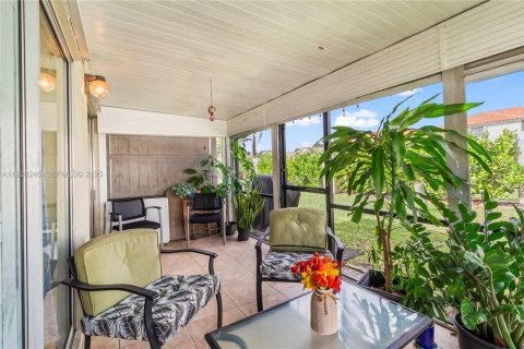 Villa ou maison à louer à Margate, Floride: 3 chambres, 129.6 m2 № 1988305 - photo 11