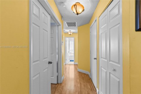 Villa ou maison à louer à Margate, Floride: 3 chambres, 129.6 m2 № 1988305 - photo 28