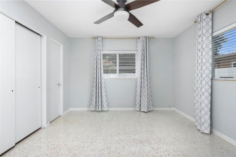 Casa en venta en Saint Petersburg, Florida, 3 dormitorios, 143.16 m2 № 2199973 - foto 27