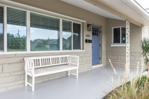Casa en venta en Saint Petersburg, Florida, 3 dormitorios, 143.16 m2 № 2199973 - foto 4