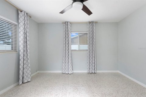 Casa en venta en Saint Petersburg, Florida, 3 dormitorios, 143.16 m2 № 2199973 - foto 26