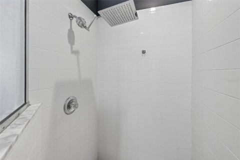 Casa en venta en Odessa, Florida, 3 dormitorios, 238.2 m2 № 1815003 - foto 30