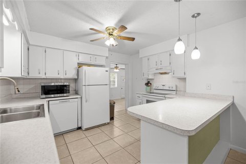 Casa en venta en Ocala, Florida, 3 dormitorios, 164.34 m2 № 1900017 - foto 7
