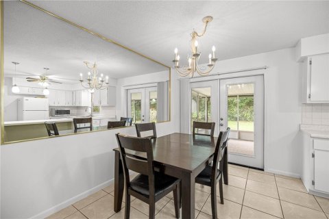 Casa en venta en Ocala, Florida, 3 dormitorios, 164.34 m2 № 1900017 - foto 5