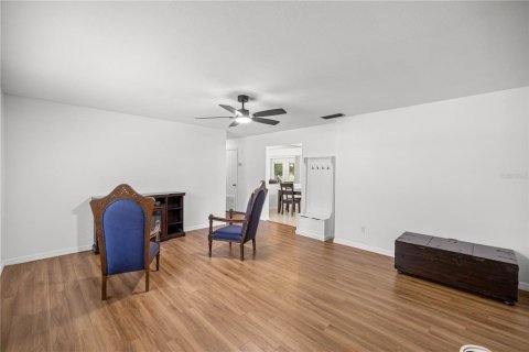 Casa en venta en Ocala, Florida, 3 dormitorios, 164.34 m2 № 1900017 - foto 2