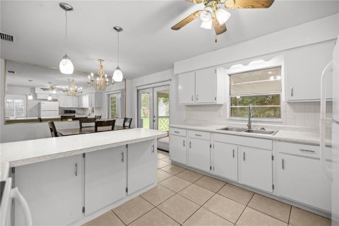 Casa en venta en Ocala, Florida, 3 dormitorios, 164.34 m2 № 1900017 - foto 8