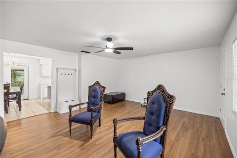 Casa en venta en Ocala, Florida, 3 dormitorios, 164.34 m2 № 1900017 - foto 4