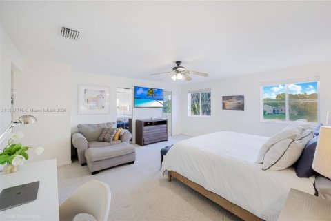 Купить виллу или дом в Уэстон, Флорида 5 спален, 235.6м2, № 1967662 - фото 16