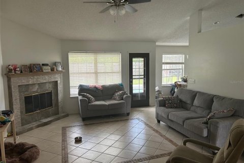 Villa ou maison à vendre à Palm Coast, Floride: 4 chambres, 209.68 m2 № 1832724 - photo 2