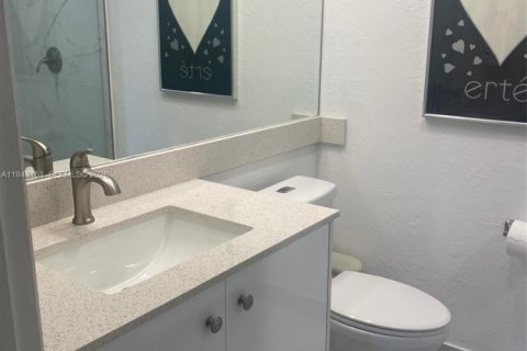 Copropriété à vendre à Aventura, Floride: 2 chambres, 139.35 m2 № 1999536 - photo 28