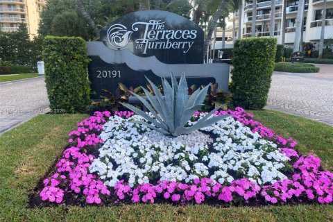 Condo à Aventura, Floride, 2 chambres  № 1999536