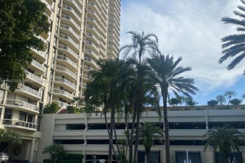 Copropriété à vendre à Aventura, Floride: 2 chambres, 139.35 m2 № 1999536 - photo 3