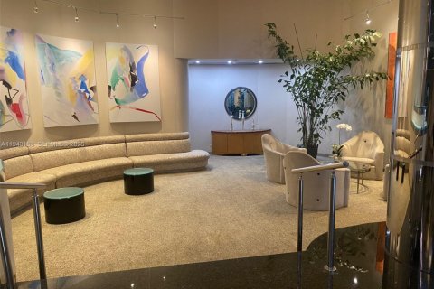 Copropriété à vendre à Aventura, Floride: 2 chambres, 139.35 m2 № 1999536 - photo 9