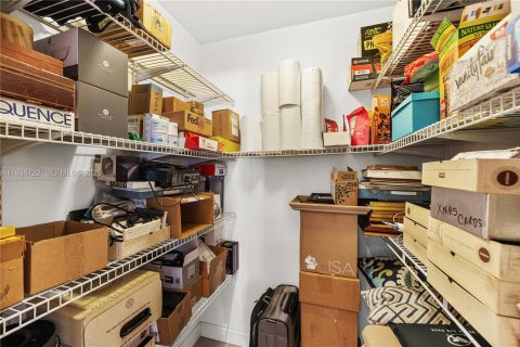 House in Fort Lauderdale, Florida 3 bedrooms, 182.74 sq.m. № 1994632 - photo 28