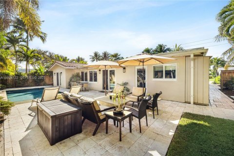 House in Fort Lauderdale, Florida 3 bedrooms, 182.74 sq.m. № 1994632 - photo 3