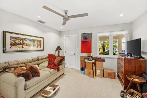 House in Fort Lauderdale, Florida 3 bedrooms, 182.74 sq.m. № 1994632 - photo 26