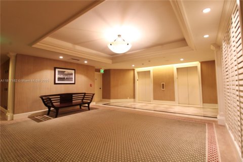 Condo in Key Biscayne, Florida, 2 bedrooms  № 1772289 - photo 15
