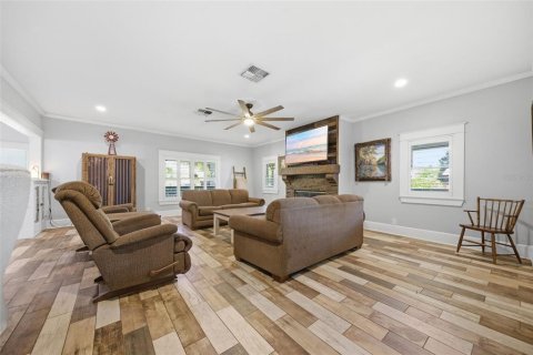 Casa en venta en Tarpon Springs, Florida, 6 dormitorios, 346.53 m2 № 2209659 - foto 14