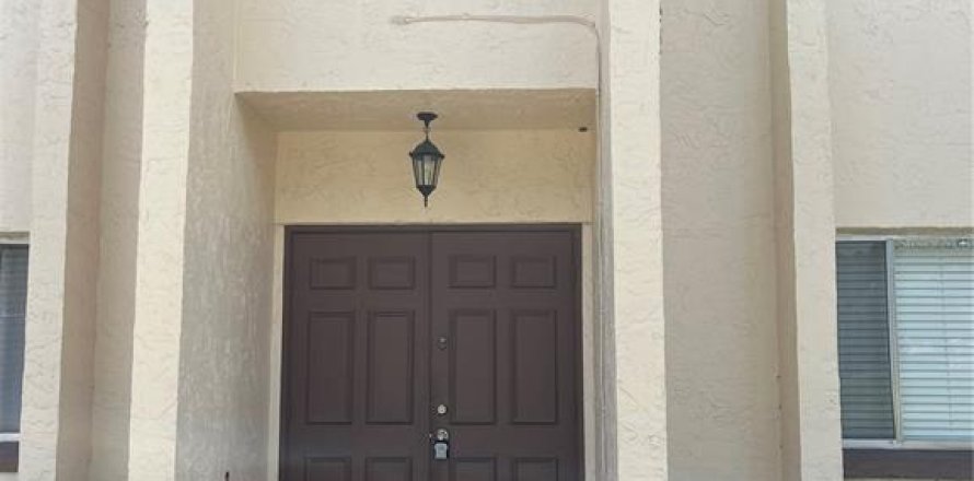 Townhouse in Sanford, Florida 3 bedrooms, 164.25 sq.m. № 2215369