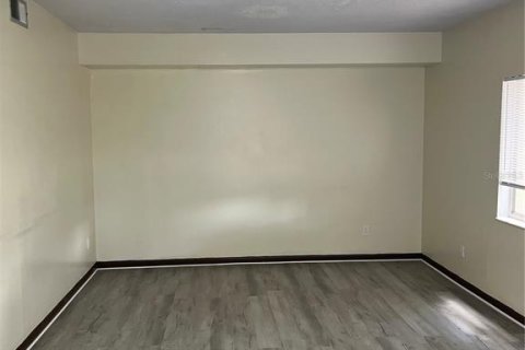 Townhouse in Sanford, Florida 3 bedrooms, 164.25 sq.m. № 2215369 - photo 7
