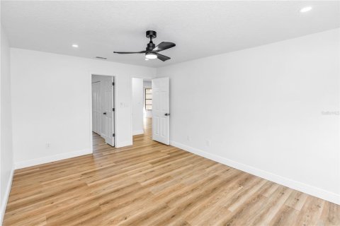 Casa en venta en Cocoa, Florida, 3 dormitorios, 165.74 m2 № 2137247 - foto 11