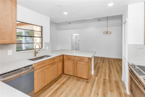 Casa en venta en Cocoa, Florida, 3 dormitorios, 165.74 m2 № 2137247 - foto 15