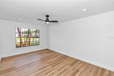 Casa en venta en Cocoa, Florida, 3 dormitorios, 165.74 m2 № 2137247 - foto 12