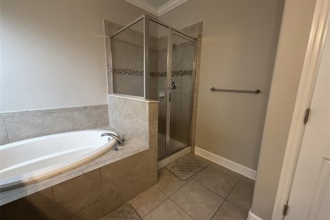 House in CONNERTON

 in Land O' Lakes, Florida 4 bedrooms, 212.19 sq.m. № 1876616 - photo 26
