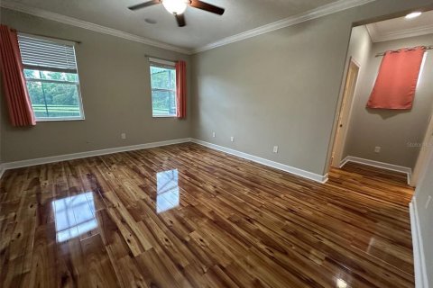 House in CONNERTON

 in Land O' Lakes, Florida 4 bedrooms, 212.19 sq.m. № 1876616 - photo 20