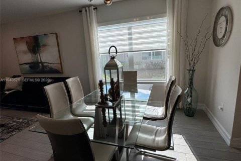 Villa ou maison à vendre à Punta Gorda, Floride: 2 chambres № 1997708 - photo 6